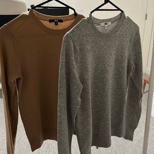 2 never worn sweaters from Uniqlo size XS